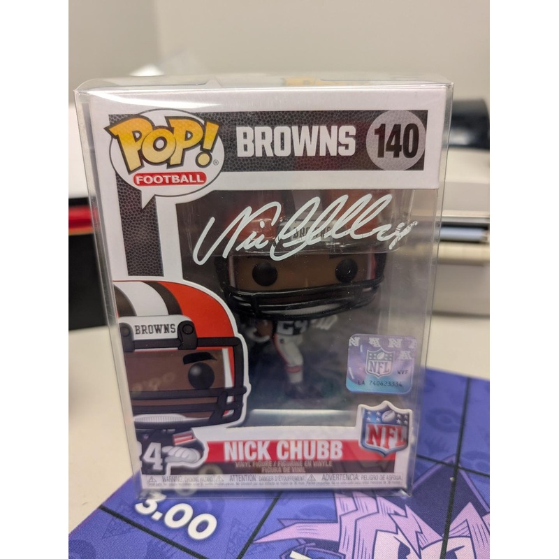 (SIGNED by Nick Chubb) (JSA Cert. #AU25931) Funko POP! Football: Cleveland Browns – Nick Chubb #140